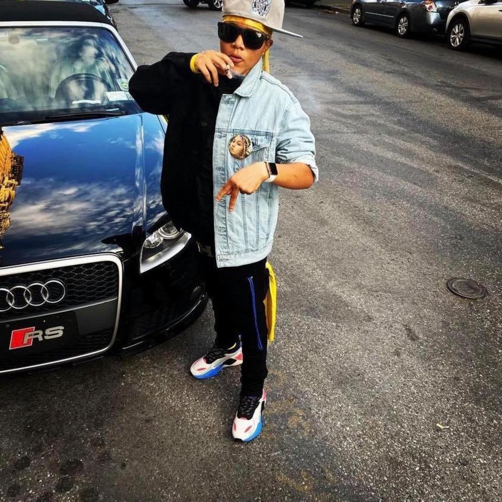 Meet your Posher, Ace